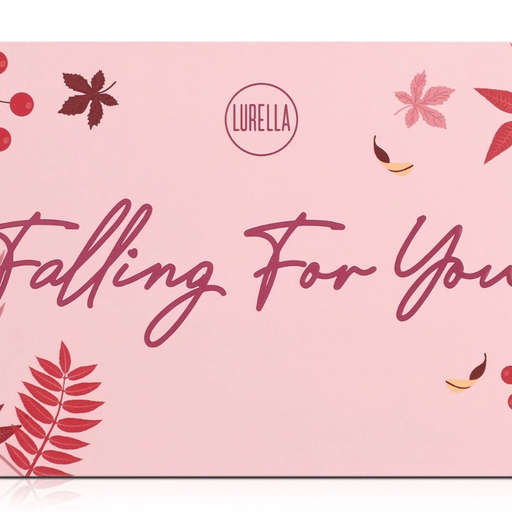 Lurella 'Falling For You' Pink Palette